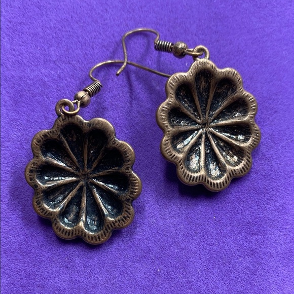 💛 Copper Faux Turquoise Earrings - Picture 2 of 4